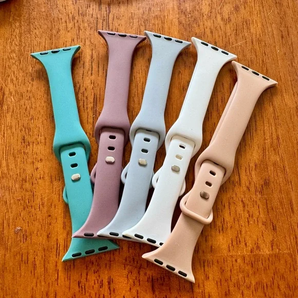Gold Apple Watch Series 4, 40mm